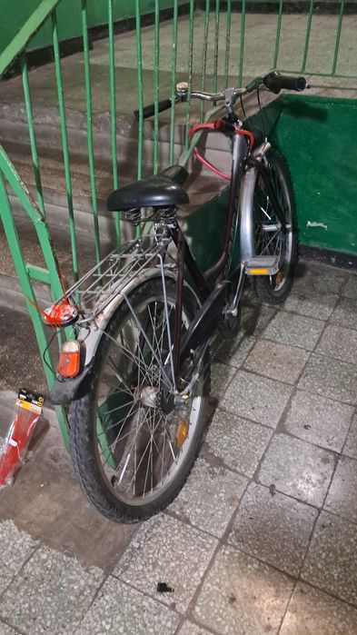 Vând bicicleta dama