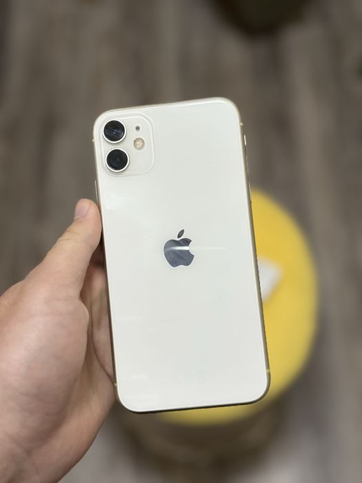 Айфон 11 идеяльном состоений
