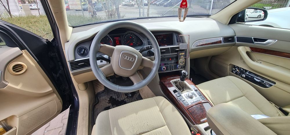 AUDI A6 berlinaa