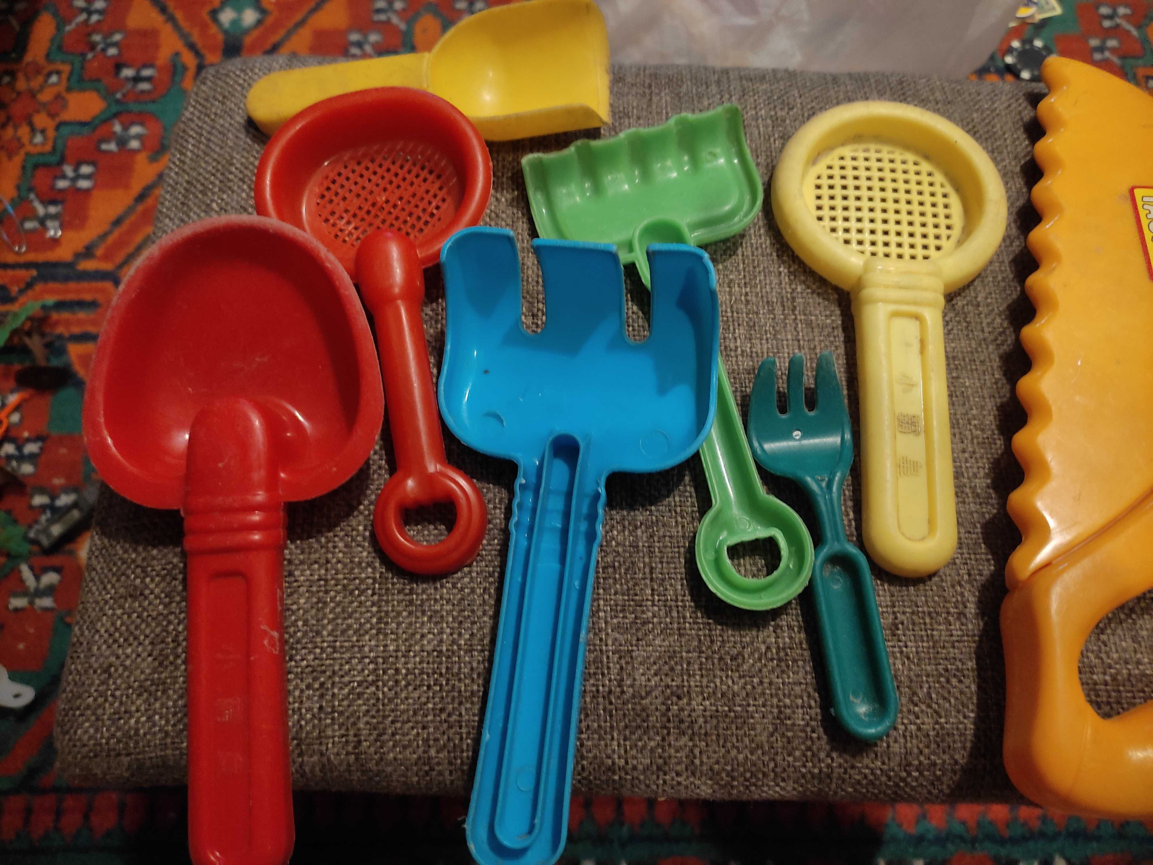 Набор игрушек инструменты для игр сито лопаточки пила грабли