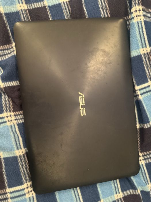 Продам ноутбук ASUS. Model X556U