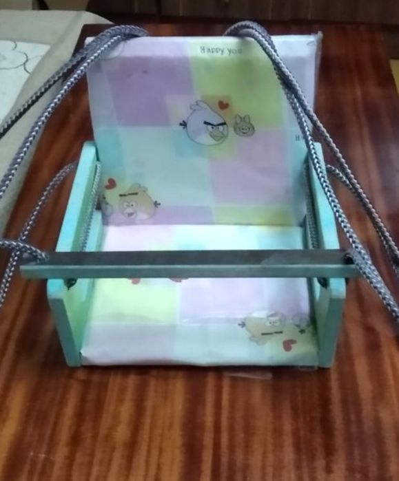 Детские качели подвесные