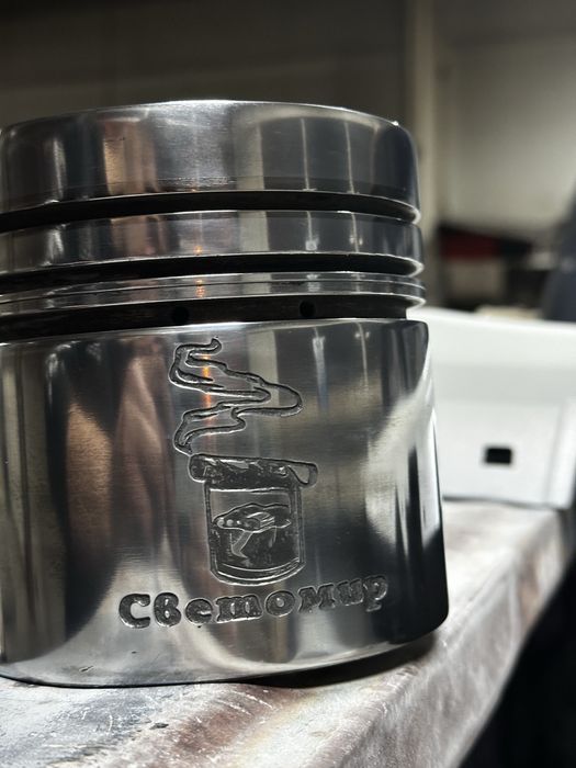 Ръчноизработени пепелници от автомобилни/тирови  бутала