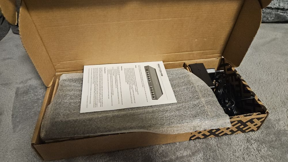 Mikrotik RB4011iGS+RM