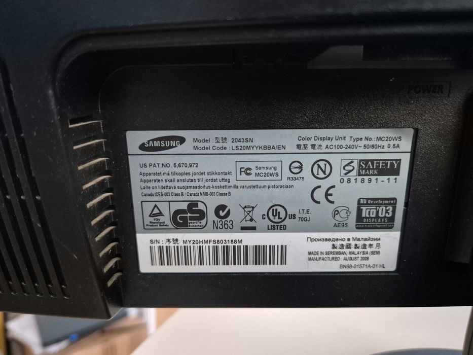 Монитор Samsung SyncMaster 2043