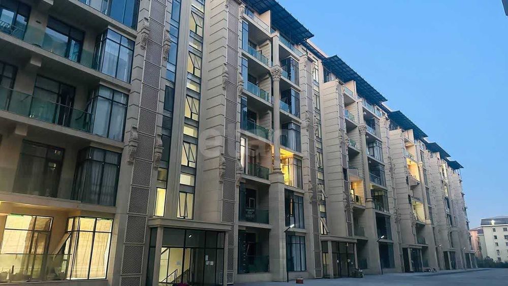 Продается в Центре новостройка ЖК Оксарой, рядом Паркентский. ID: 5К