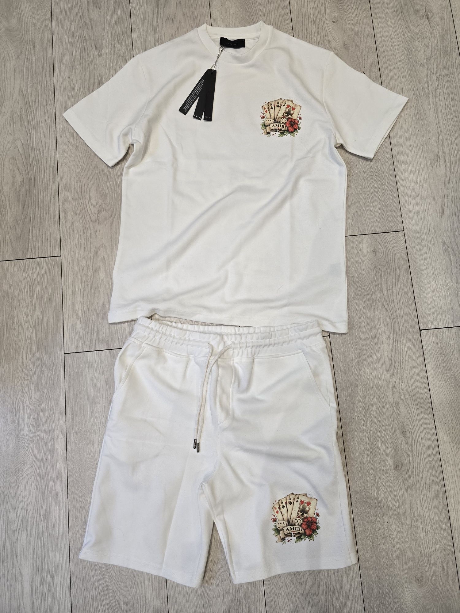 Compleu Lacoste , Dsquared2 , Amiri pantaloni si tricou calitate premi
