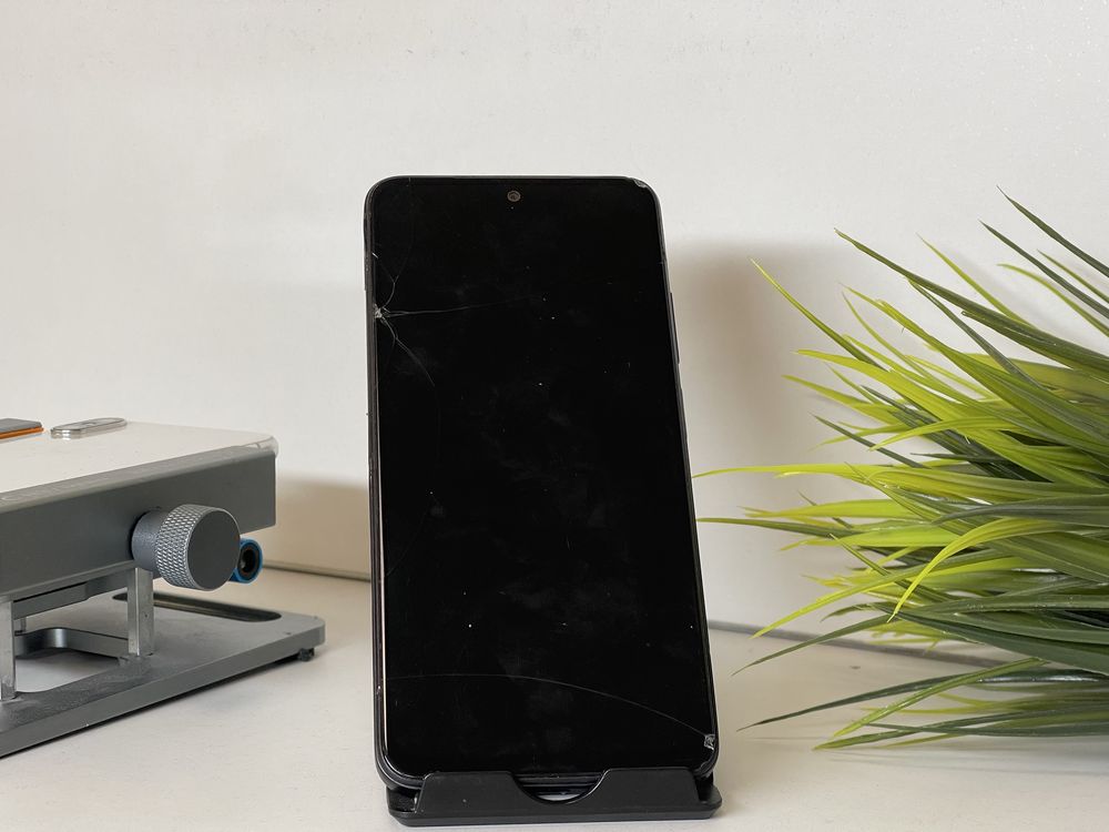 Xiaomi Redmi Note 11 4g (резервни части)