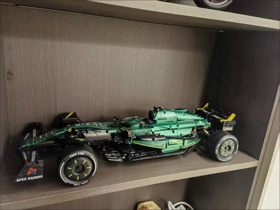 Lego Car конструктор Aston Martin F1