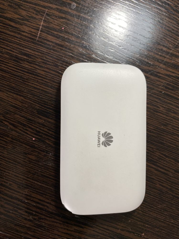 Продам модем Huawei