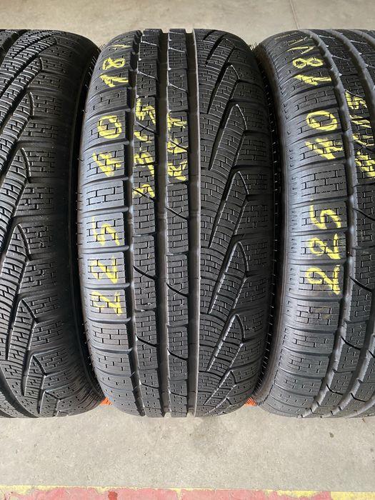 Anvelope iarna 225/40/18 Pirelli Sottozero 2 RFT 225 40 18 R18