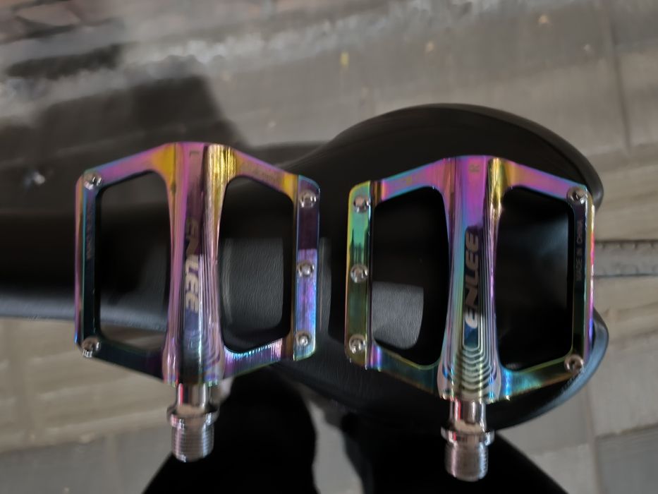 Продаю педали для велосипеда