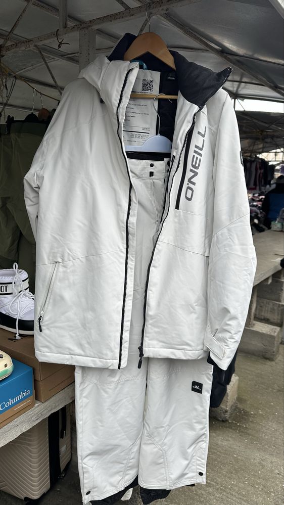 Costum Sky O’Neill barbati
