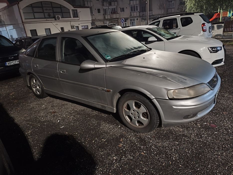 Opel Vectra B 1.8 Benzina an 2001