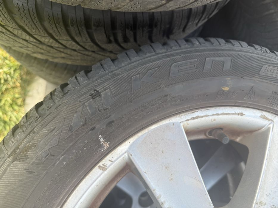 Anvelope FALKEN 205/55/16 iarna !!!