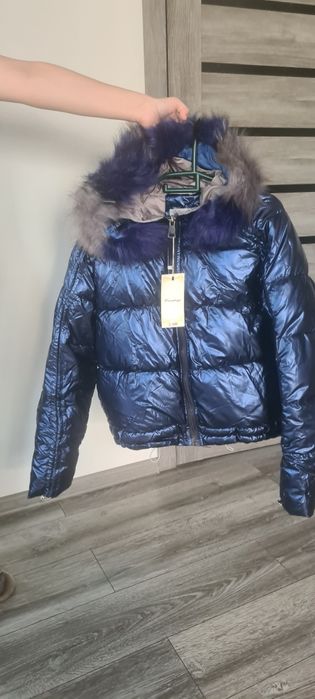 Продам куртку зимнюю