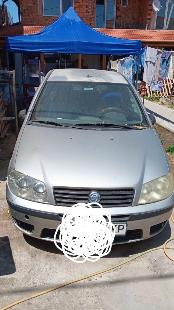 Fiat Punto 2000 година бензин