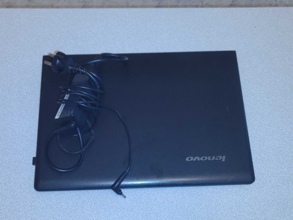 Laptop Lenovo IdeaPad 100