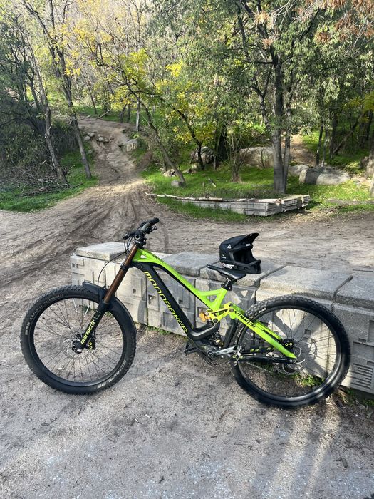 Рамка Mondraker Summun pro team