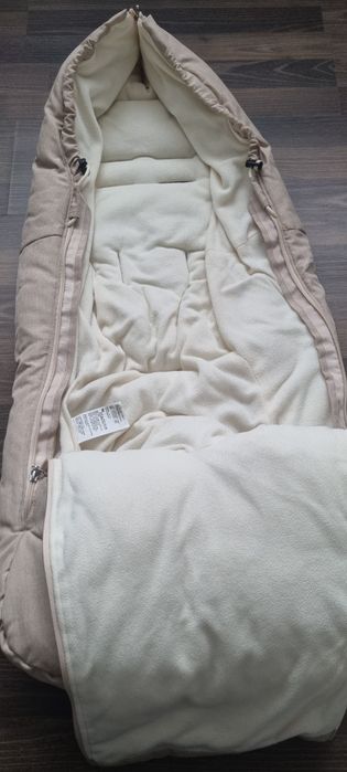 Căruț Stokke V5 2 în 1
