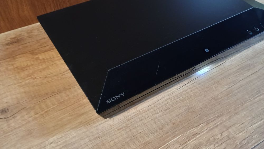 Домашно кино Sony bdv -e2100