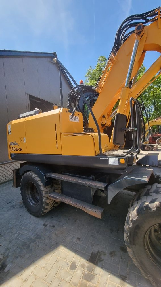 Excavator Hyundai Robex  140w- 7A