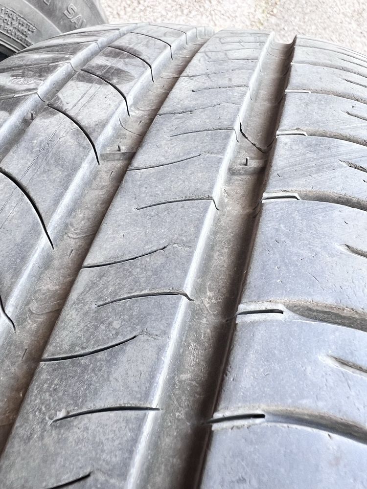 Летни гуми Michelin energy saver205/60/16 дот 4617