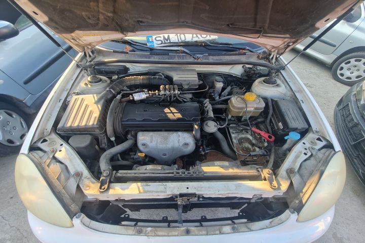 Buson vas lichid parbriz Daewoo Leganza prima generatie