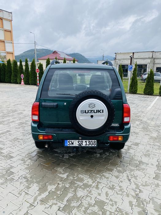 Vand suzuki grand vitara 4x4 manual , 1,6 benzina ,imp Germania !