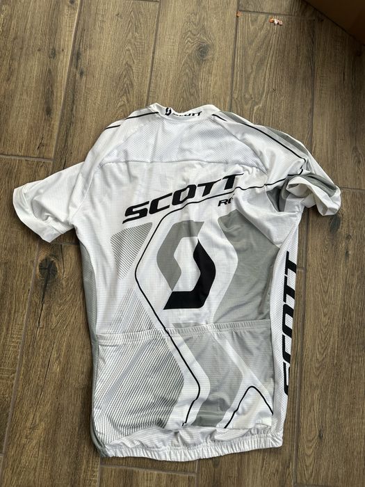 Тениски scott нови