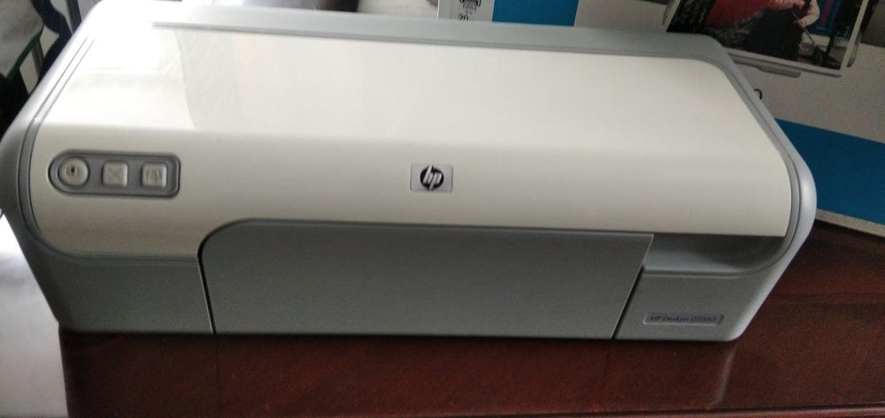 Принтер  HP Deskjet D2360