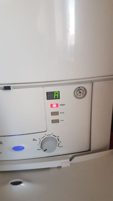 Revizie ,Instalator Autorizat Reparatii Centrale Termice pe loc