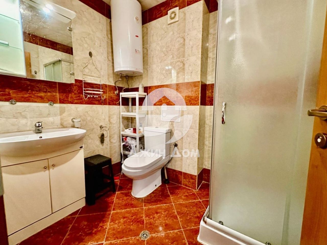 Продава се Двустаен апартамент в к.к. Елените - 76 кв.м за 1204 €/кв.м - Снимка #6