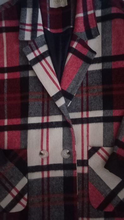 Модерен тренчкот, нов