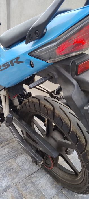 Dezmembrez/Vand Honda cbr 125R