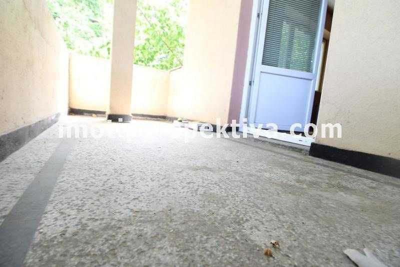 Продава се Тристаен апартамент в Пловдив, Център - 100 кв.м за 1850 €/кв.м - Снимка #3