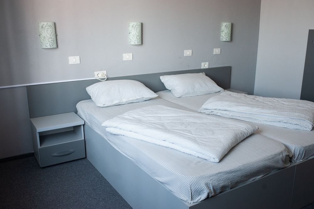 Cazare Pensiune, camera dublă la numai 150 lei!