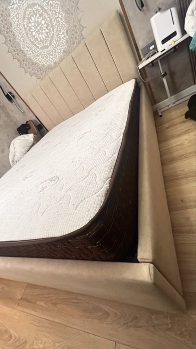 Матрас двухспальный 160/ 200