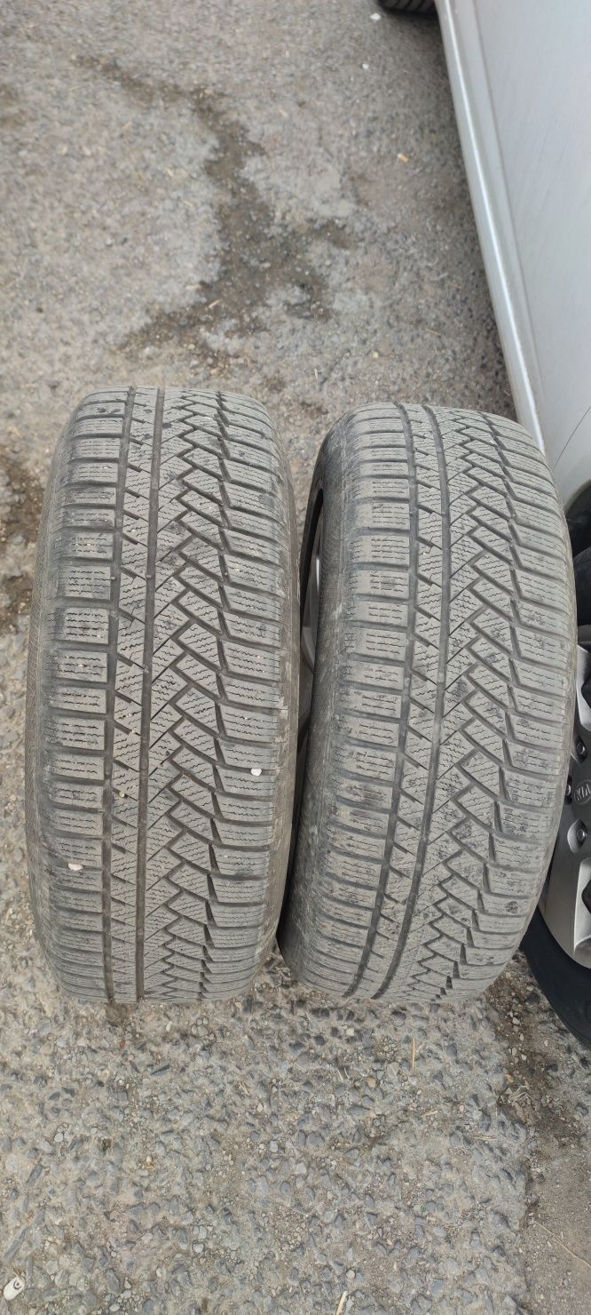 Продавам зимни гуми Continental 225/60/17