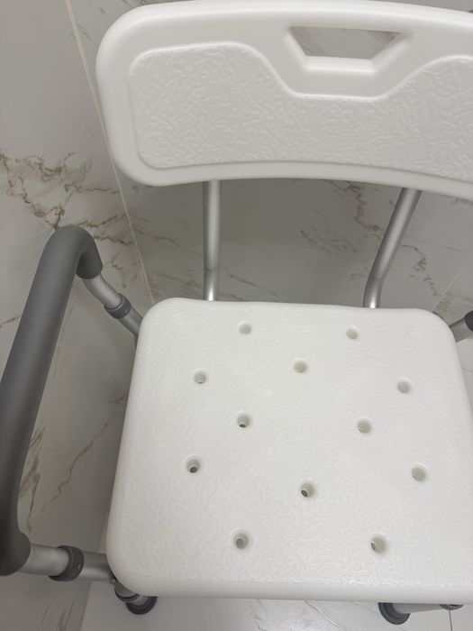 Scaun de baie sau dus din aluminiu, reglabil