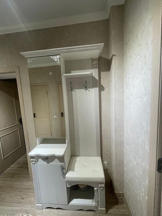 Шкаф для прихожей