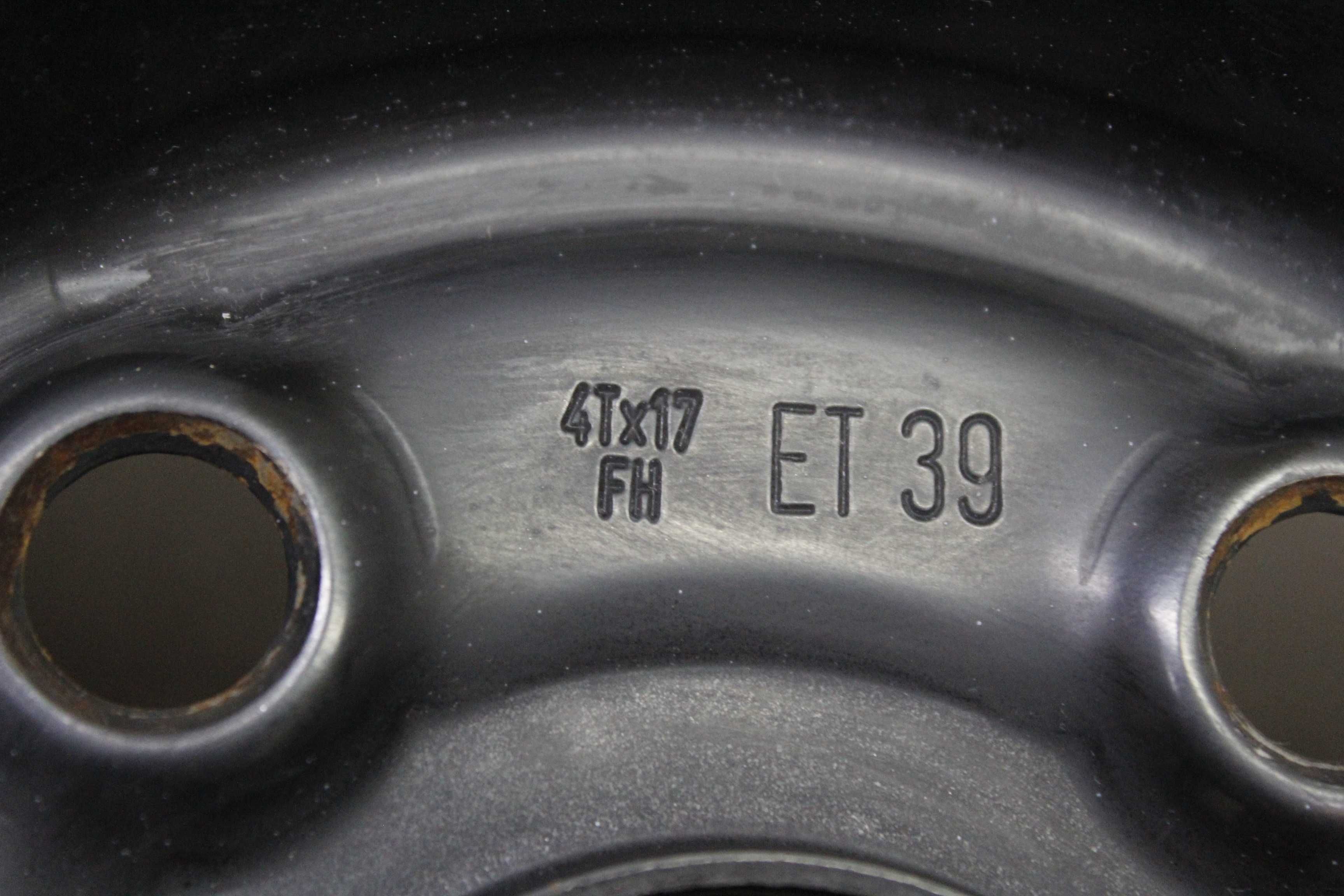 Резервна гума (патерица) 17" 5х114,3 Toyota Avensis, Auris, Corolla