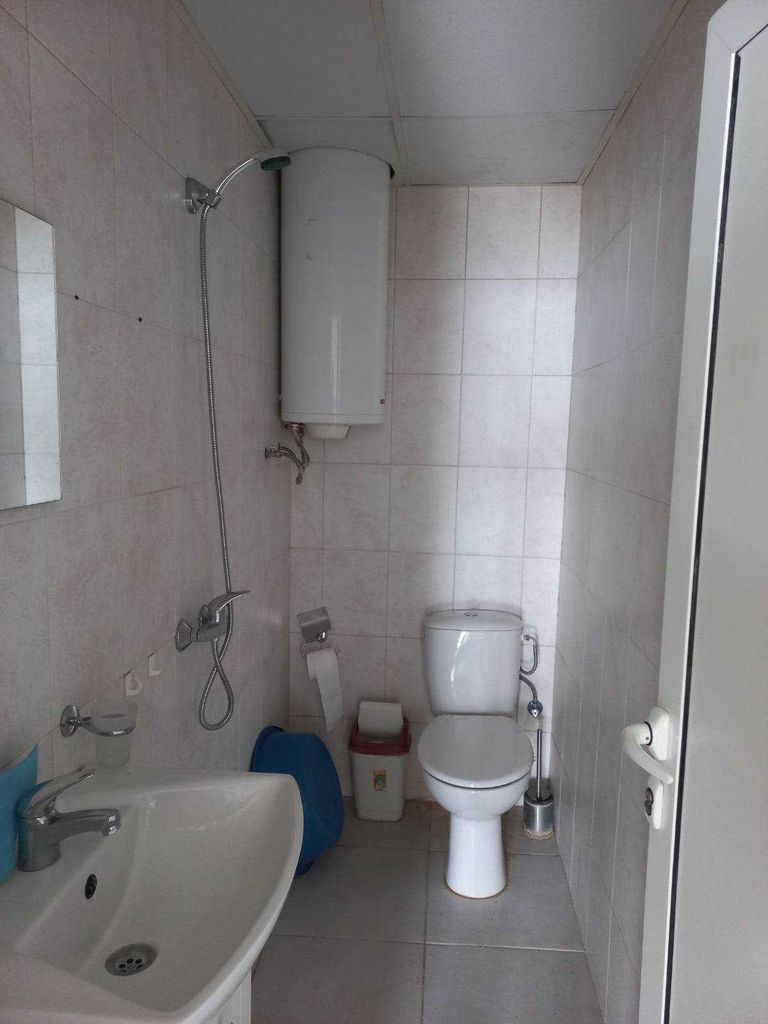 Продава се Етаж от къща в Русе, Родина 1 - 84 кв.м за 715 €/кв.м - Снимка #8