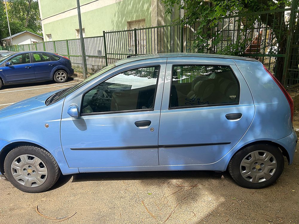 Fiat punto.