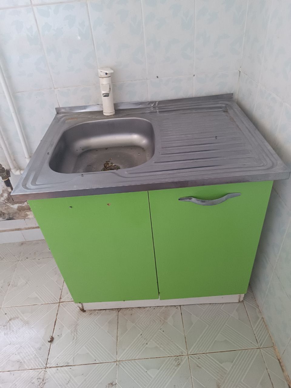 Мойка кухня.    .