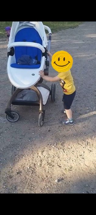 Коляска прогулочная с люлькой