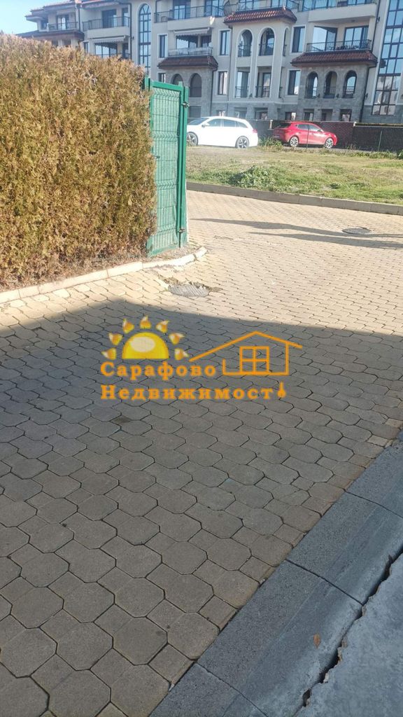 Дава се под наем Гараж / Паркомясто в Бургас, Сарафово - 15 кв.м за 61.2 € - Снимка #1