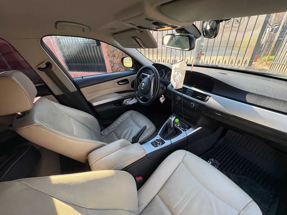 BMW E91 2011 Facelift