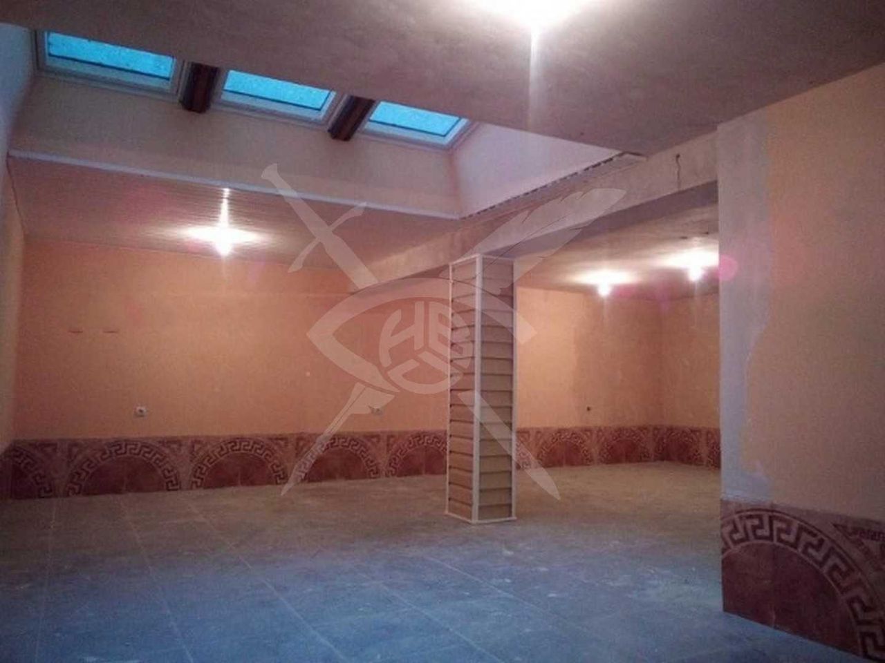 Продава се Заведение в Варна, Колхозен пазар - 108 кв.м за 649 €/кв.м - Снимка #3