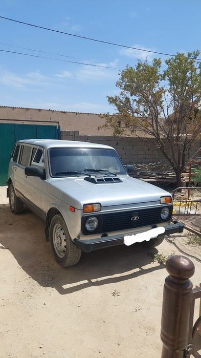 Xalati yaxshi niva 2131